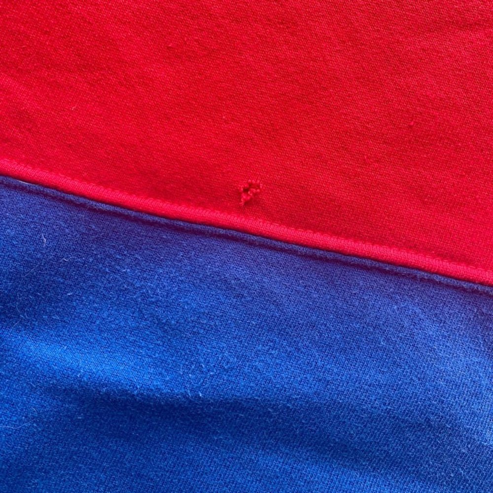 Lacoste Sweatshirt in Blue/Red/Green Size L - Picture 5 of 6
